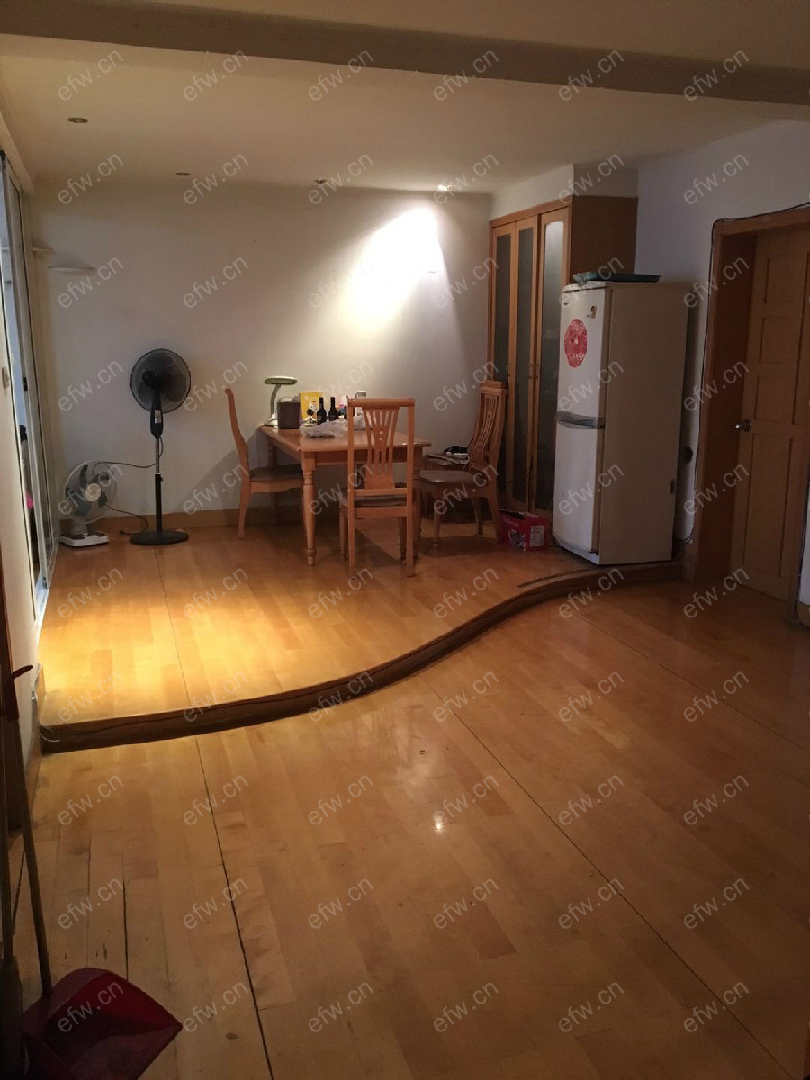 3房豪装拎包即住,银杏苑尽享优雅品质,多重阳台+飘窗