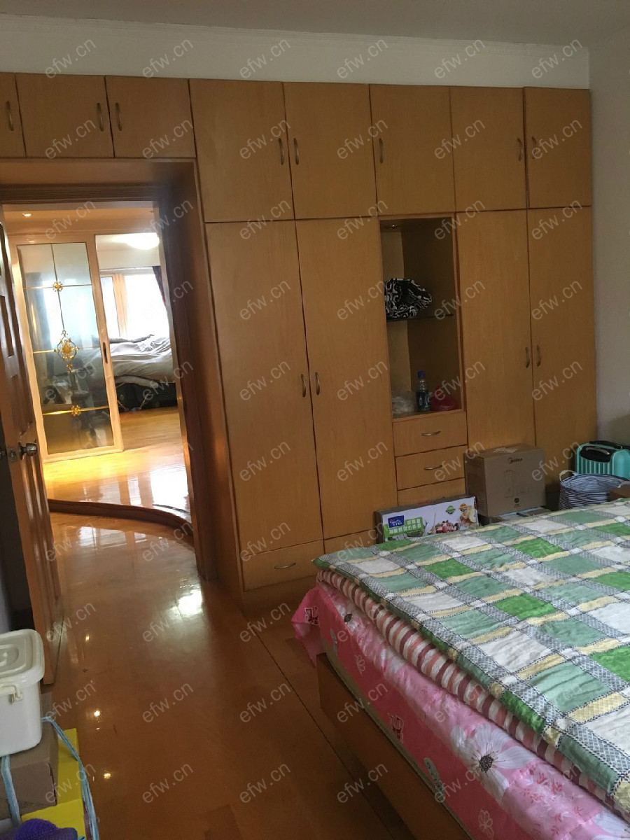 3房豪装拎包即住,银杏苑尽享优雅品质,多重阳台+飘窗