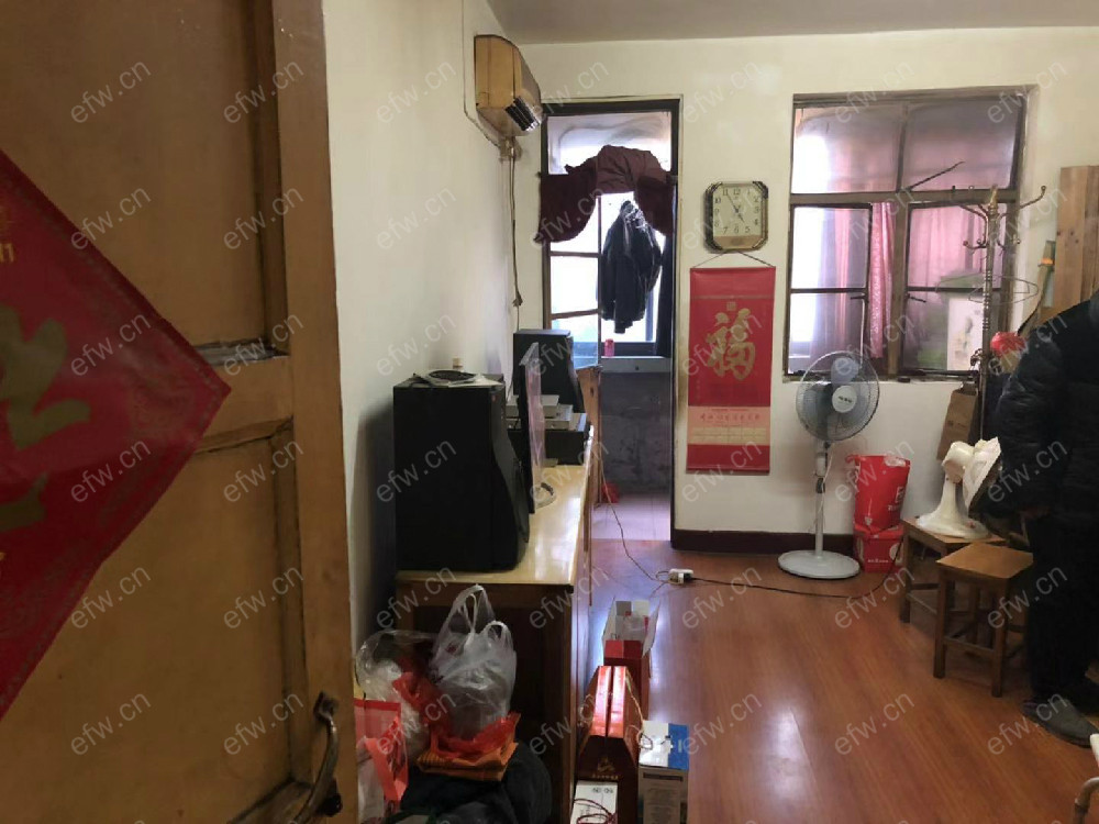 婚装全明东边户2房,新苏新村 格局工整合理