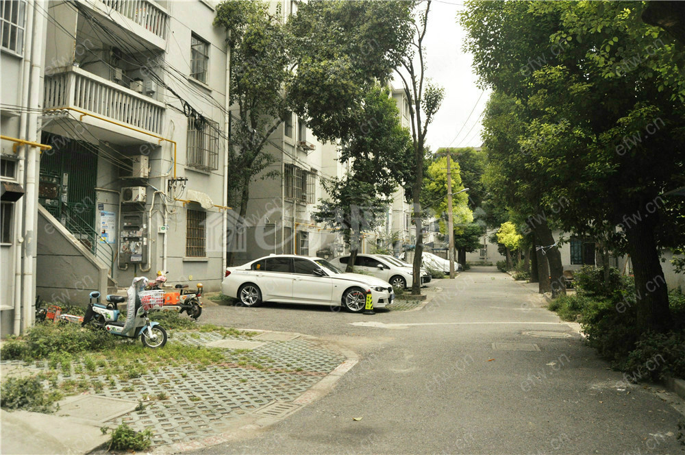 曹张新村 2室1厅