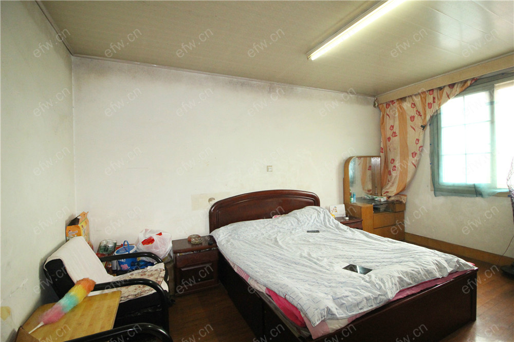 曹张新村 2室1厅