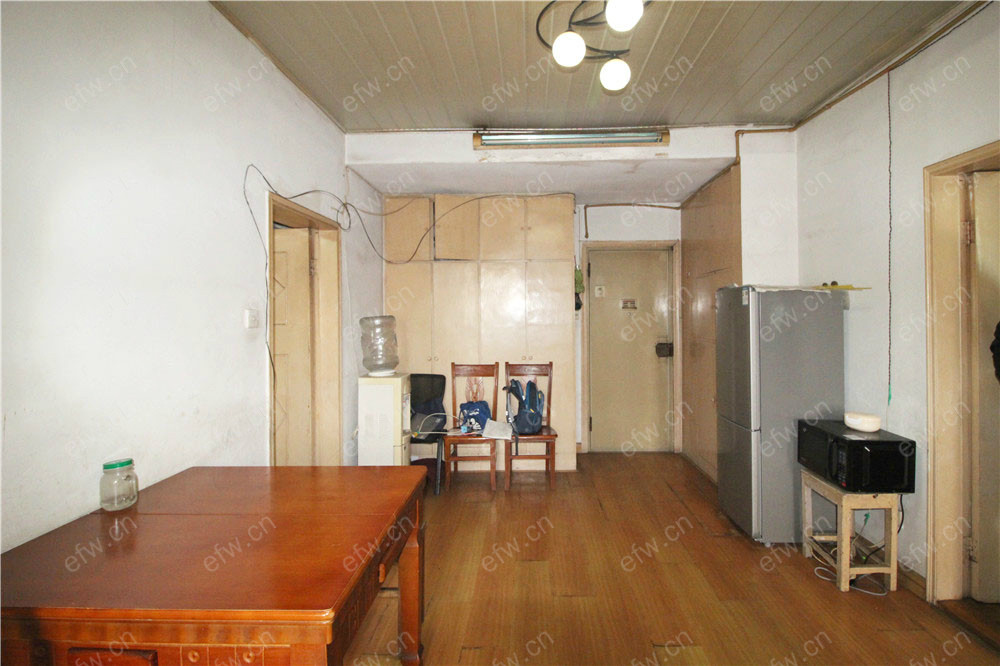 曹张新村 2室1厅