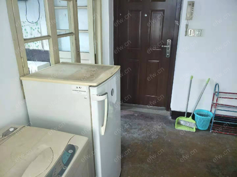 蓓蕾新村   1室1厅