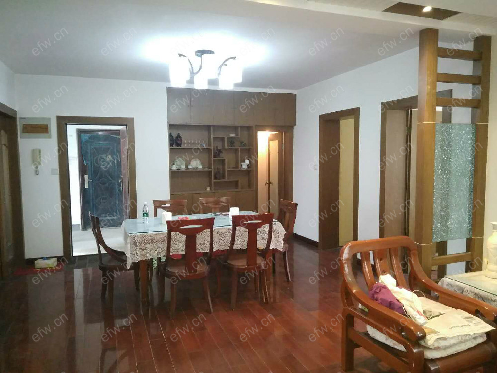 轻院小区 3室2厅