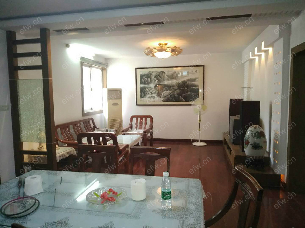 轻院小区 3室2厅