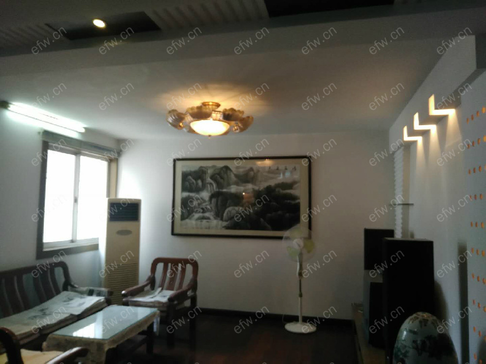轻院小区 3室2厅