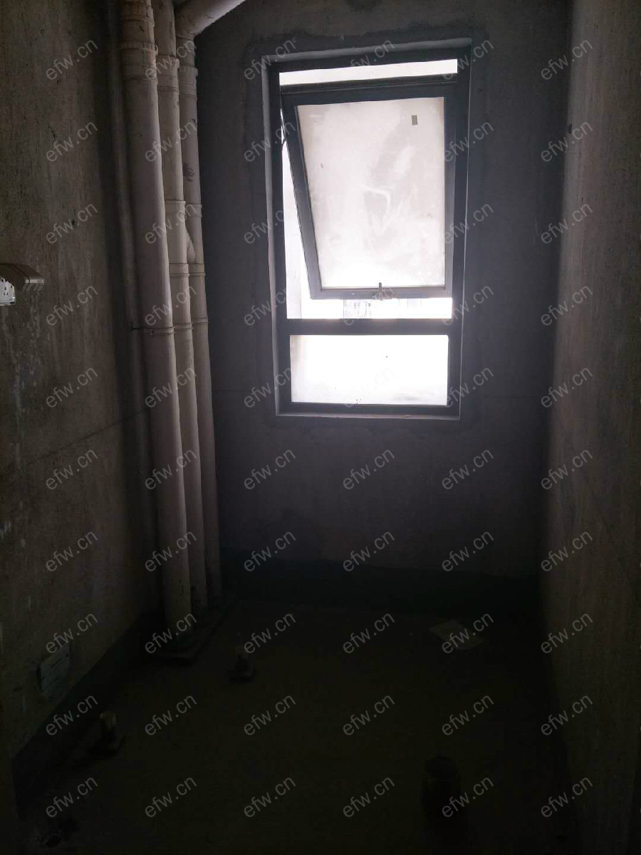 华府庄园十区 3室2厅 近地铁口 小区自带底商