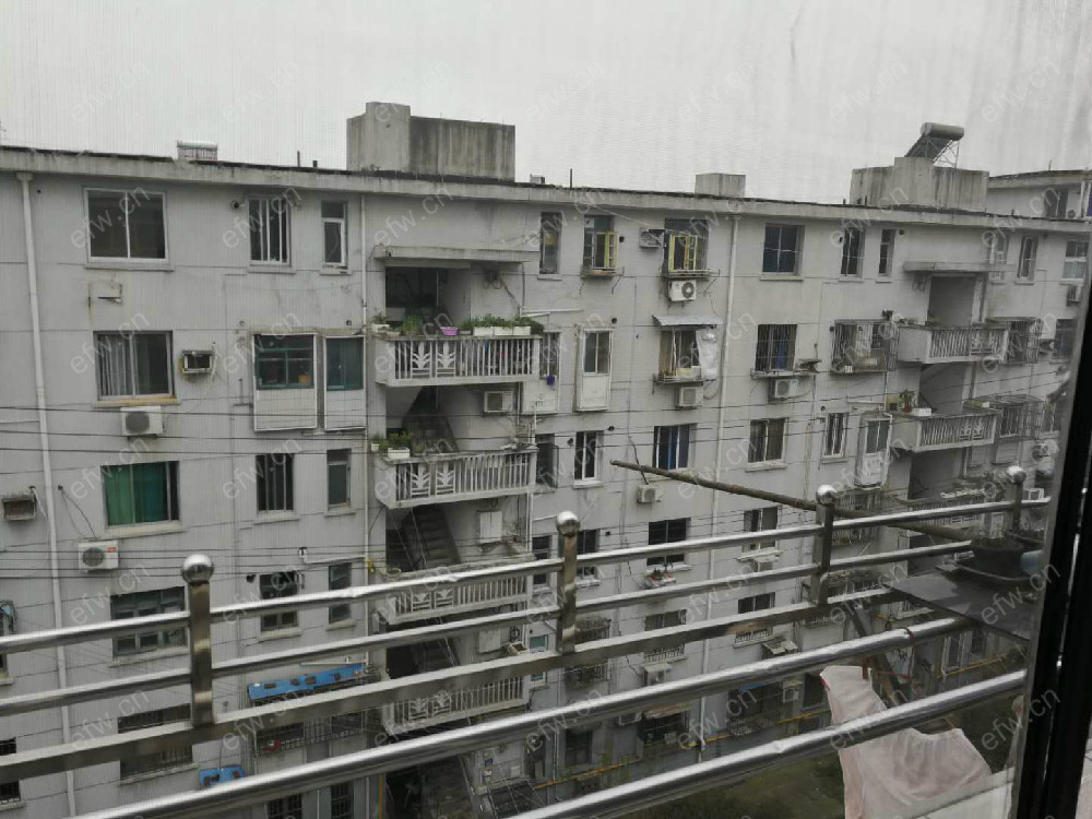 金城新村 2室1厅