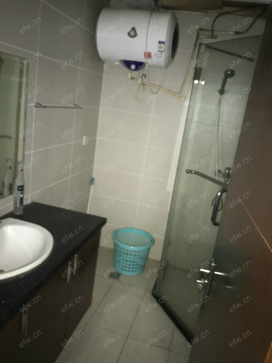 道长巷精装1室  随时看房 拎包入住