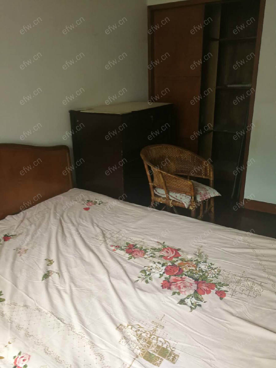 曹张新村 设施齐诚心出租
