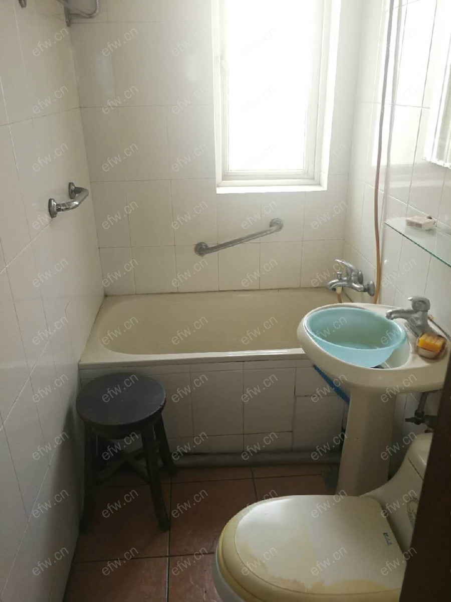 曹张新村 设施齐诚心出租