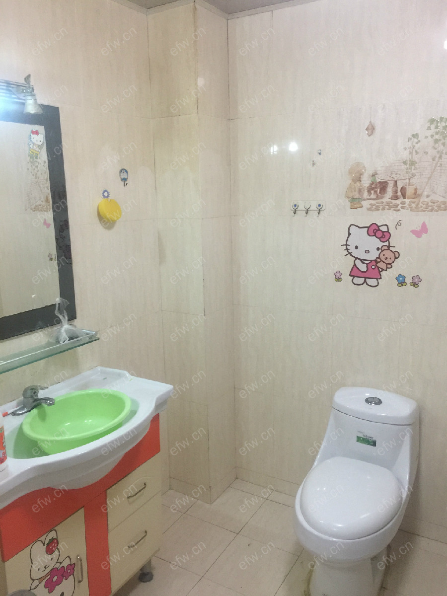 东方瑞景 1室1厅精装电梯房