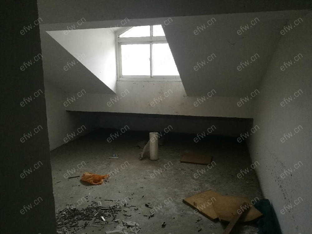 景丽东苑 3室2厅顶带阁