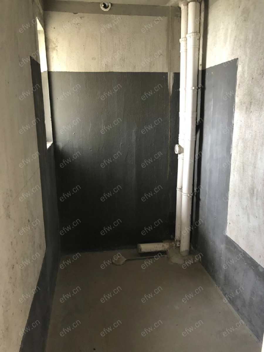 市繁华地段高档小区毛坯任你装电梯中间