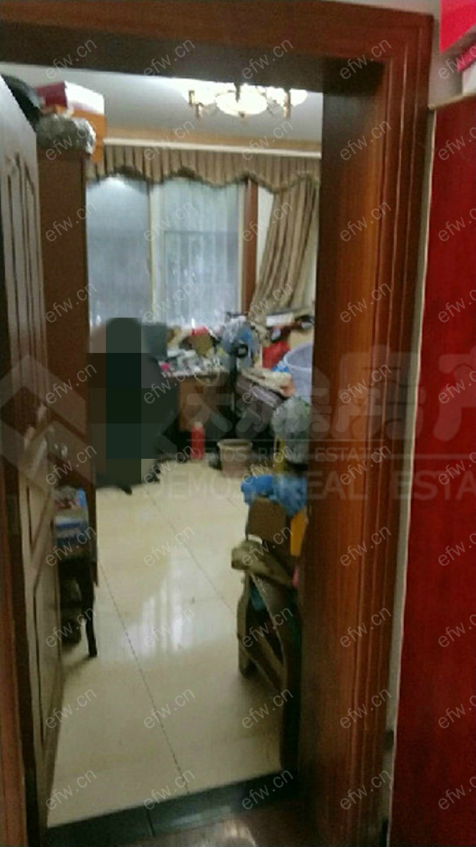 景丽东苑 3室2厅顶带阁