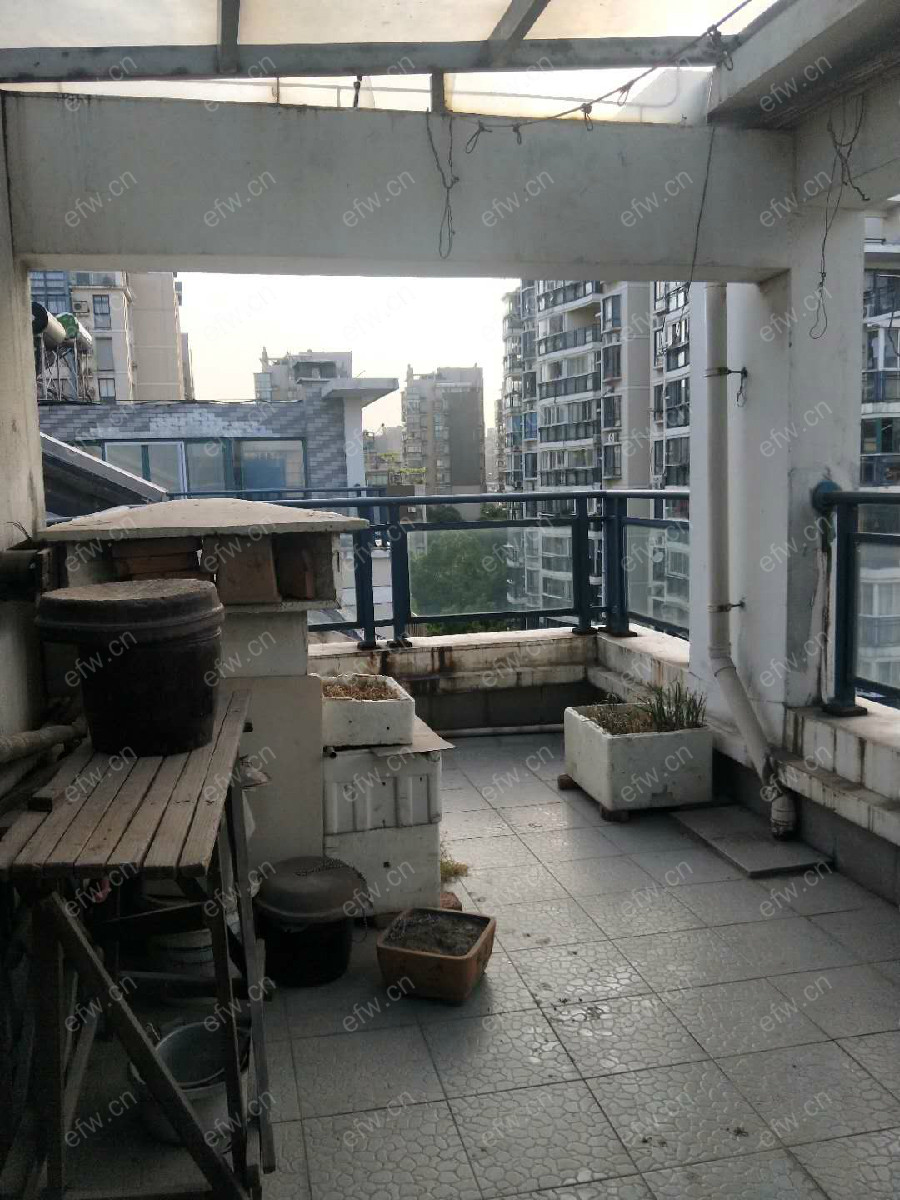 凤宾家园 4室2厅