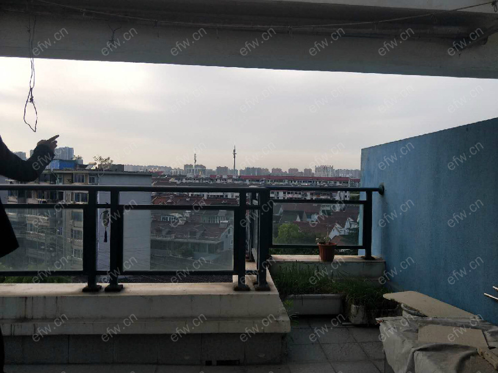 凤宾家园 4室2厅