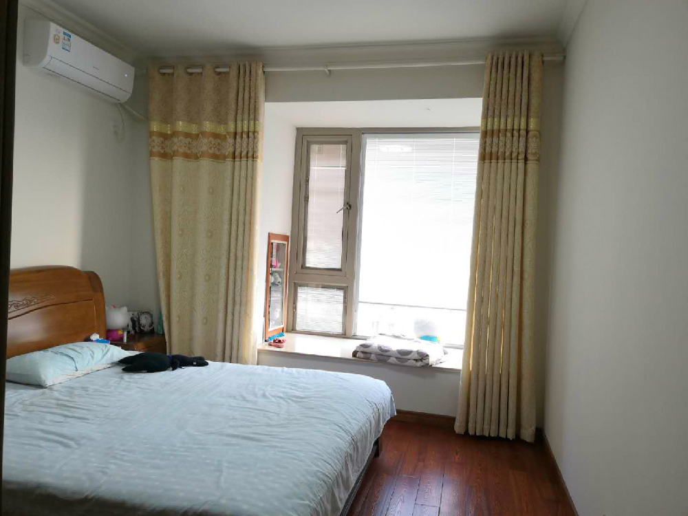 εۡ 322 166