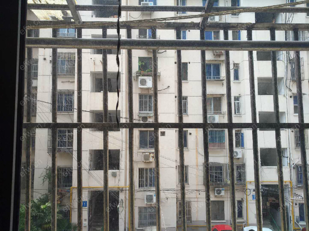 上里东精装2室  随时看房 拎包入住