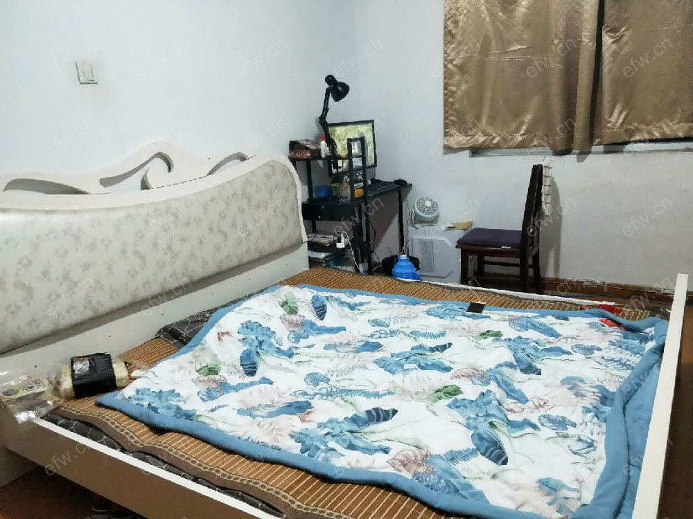 横街小区 3室1厅