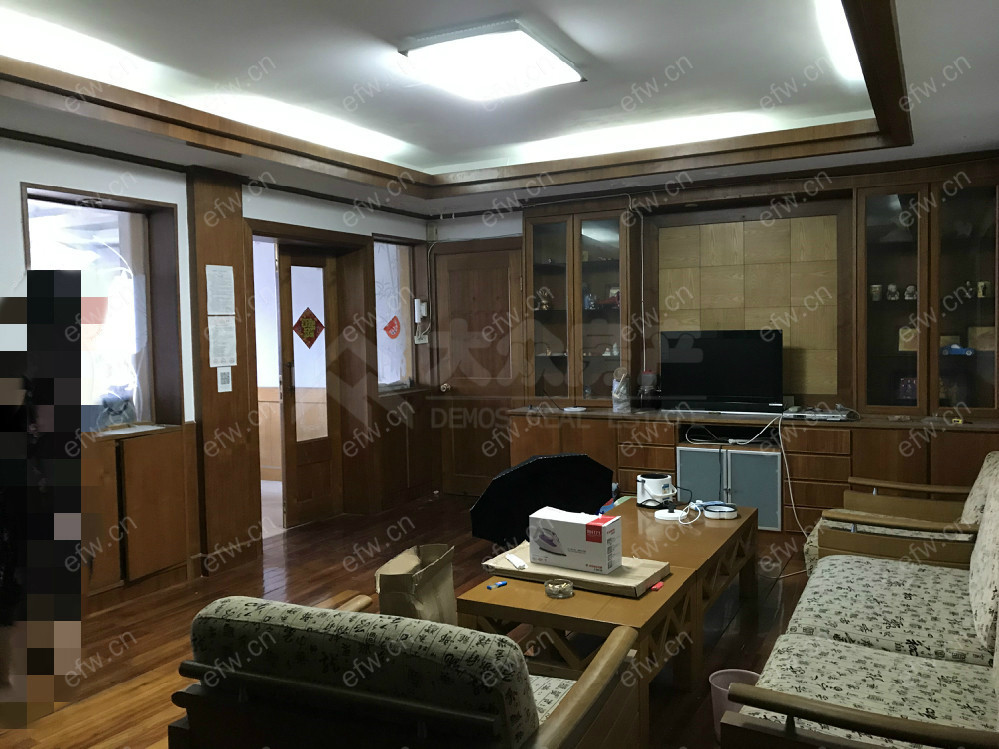 小娄巷横街东区（14-29） 3室2厅