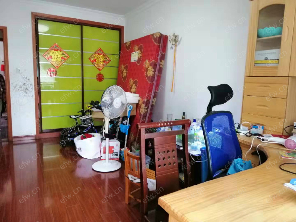 芦庄一区 3室1厅
