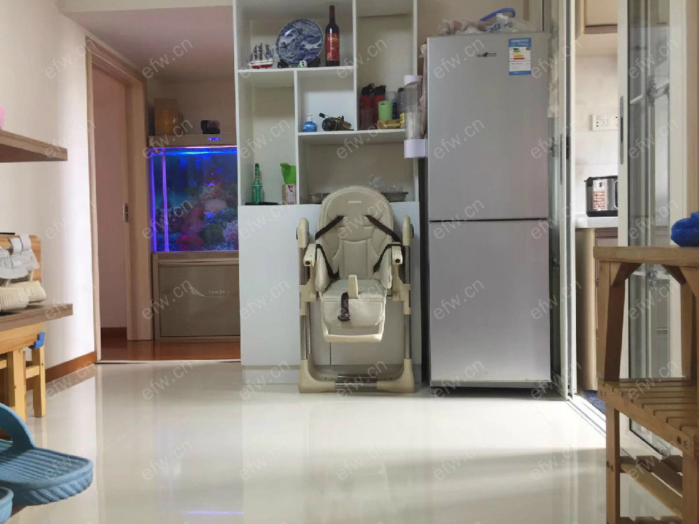 婚装全明东边户2房,五河新村 格局工整合理
