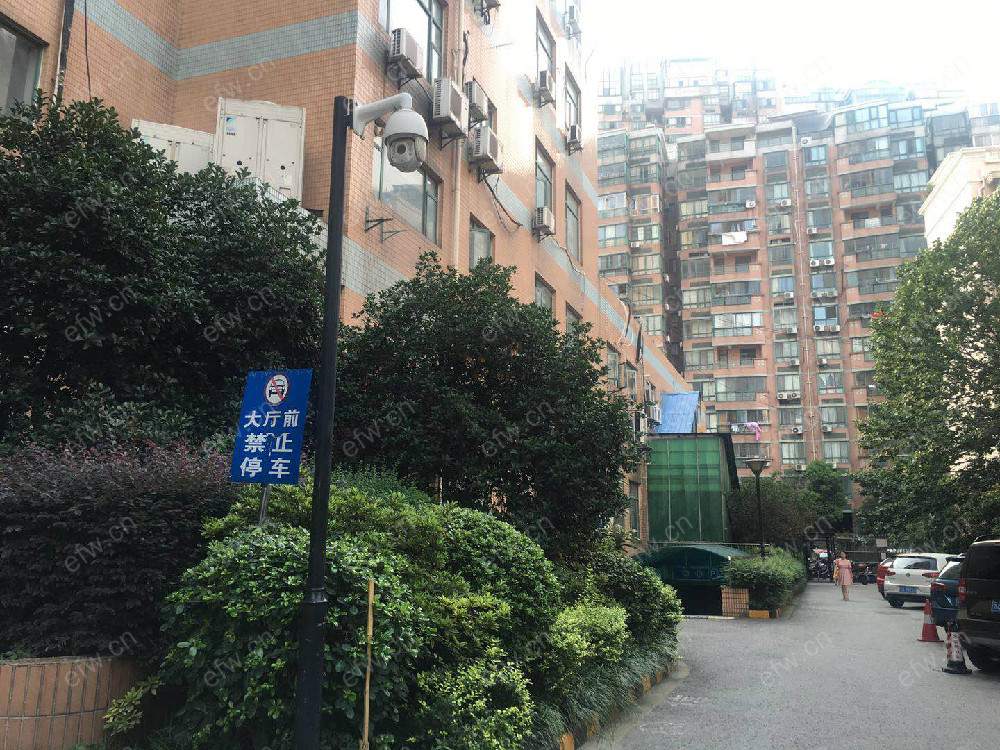 新江南花园 1室1厅