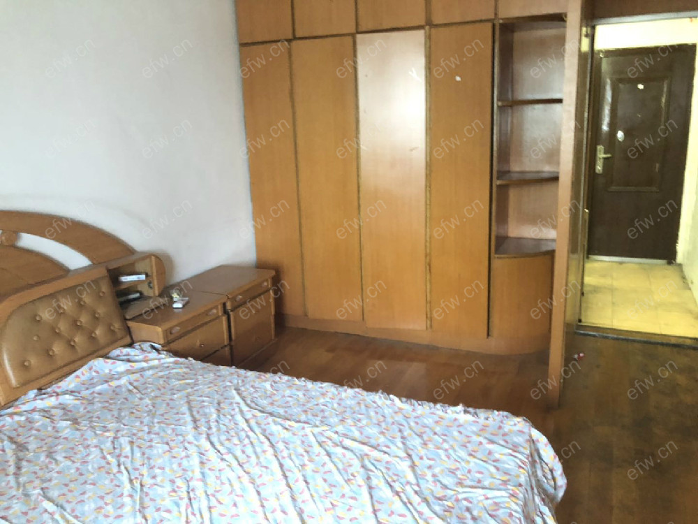 曹张新村 2室1厅