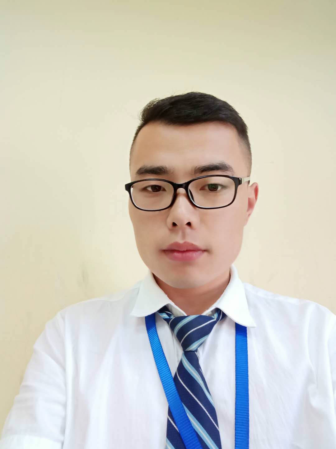 所属中介:中山房产-万宝五河苑店 联系手机:13771464117